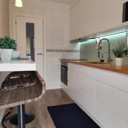 Atlantic Doors - Sea View Terrace & Garage - 50m From Sea 아파트